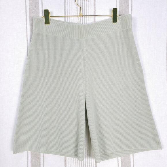 COS Ribbed Knit Bermuda Shorts Womens Medium‎ Soft Grey Green Minimal Loungewear - Picture 1 of 8